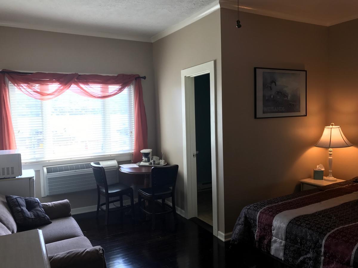 Beachcomber Inn Conesus 外观 照片